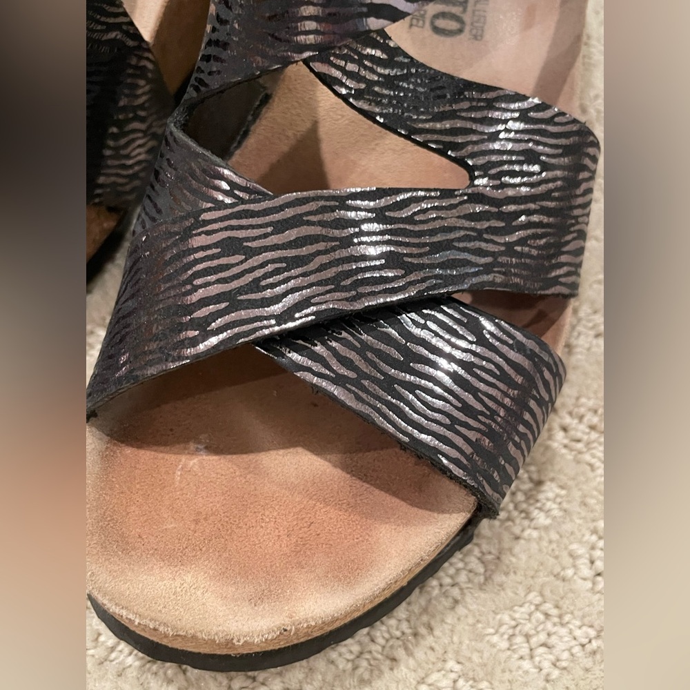 Mephisto Lyla Sandals  38 EUC - Picture 5 of 15